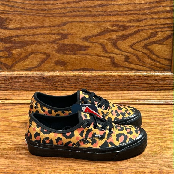 Vans Authentic 44 Dx Anaheim Factory Leopard Shoes - Picture 3 of 8